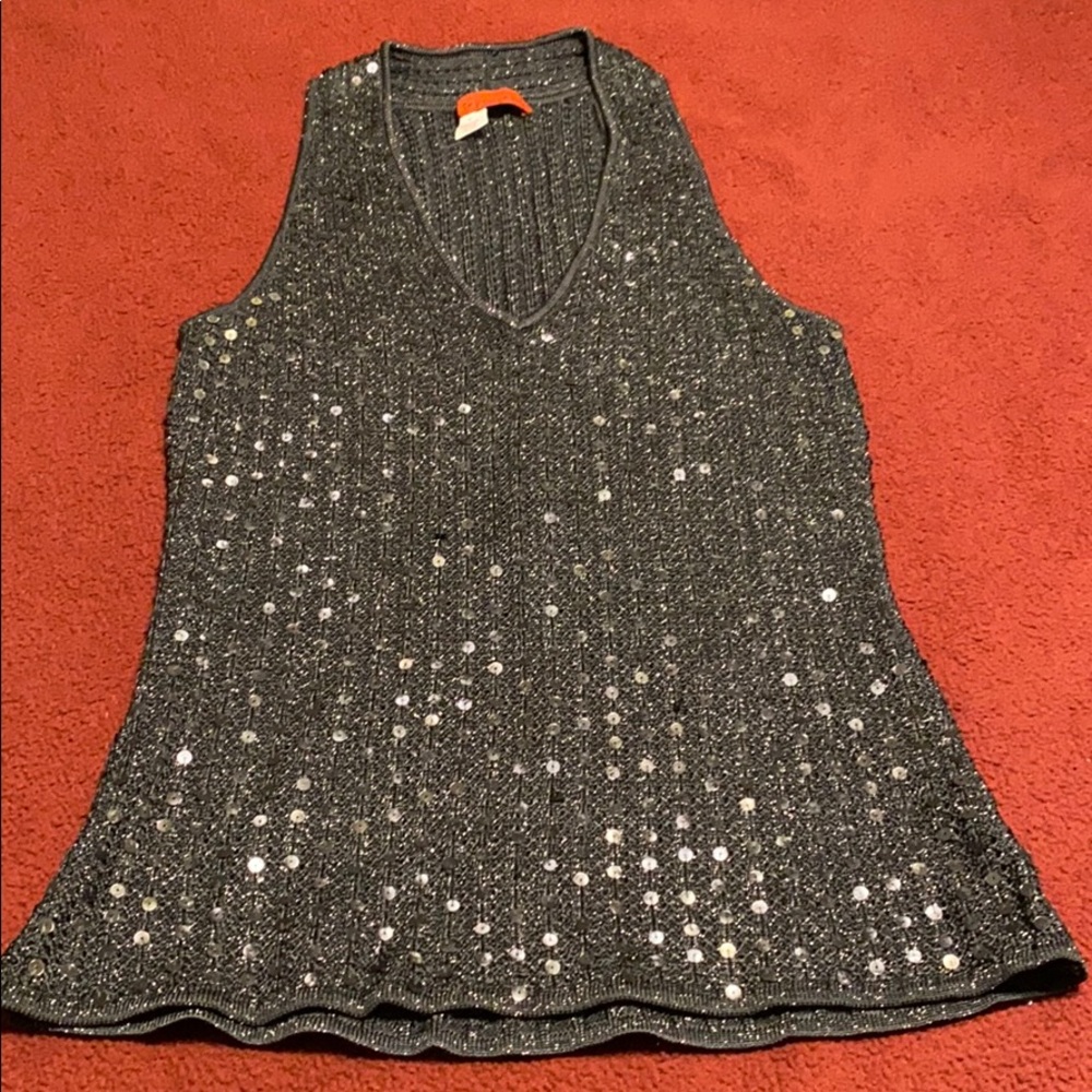 Elegant charcoal sleeveless top